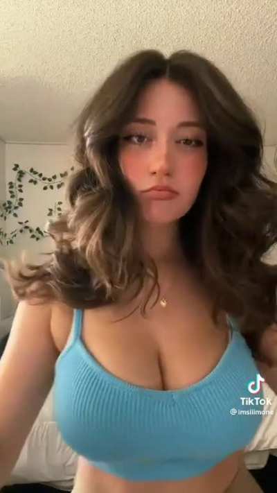 love her fat tits