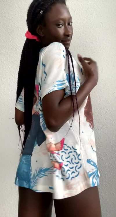I'm 18 years old.. Smash or Pass. be honest?