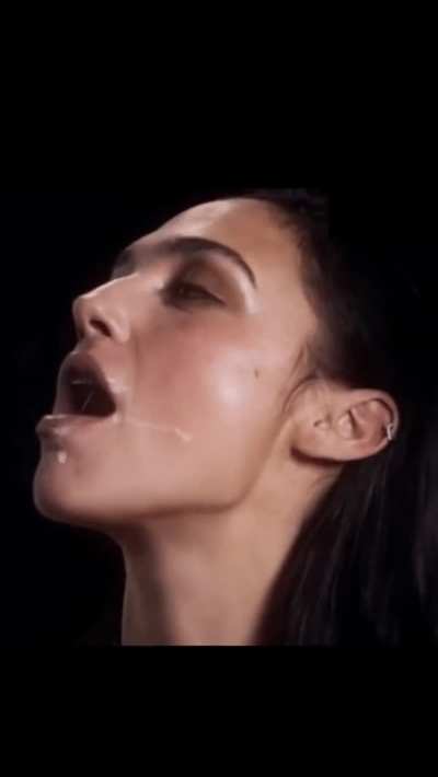 Gal Gadot drinks milk