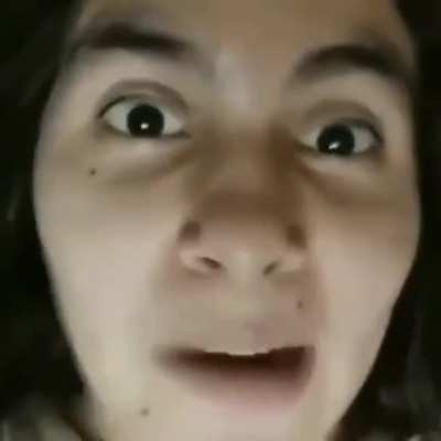 Yo viendo twiter
