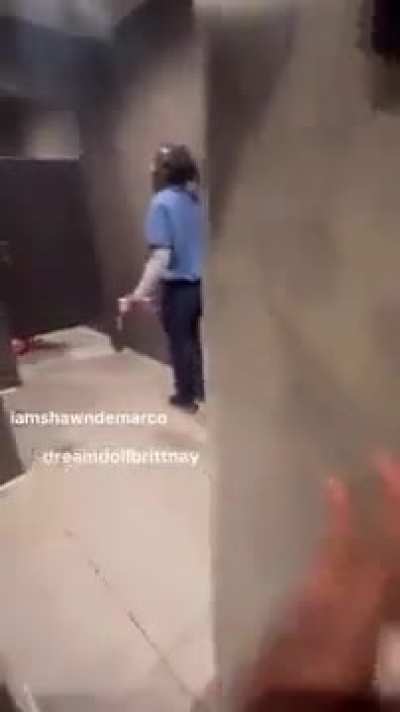 Couple gets caught banging at McDonald's bathroom.