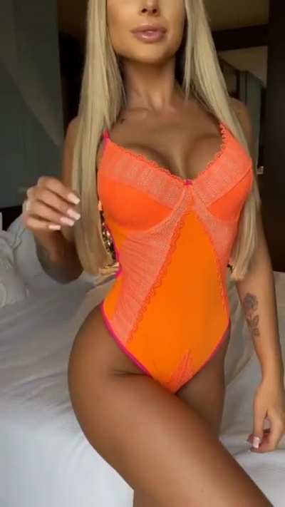 Letícia Longati @leticialongati