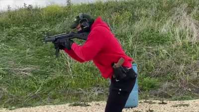 Mag dumping with the MP5 A2