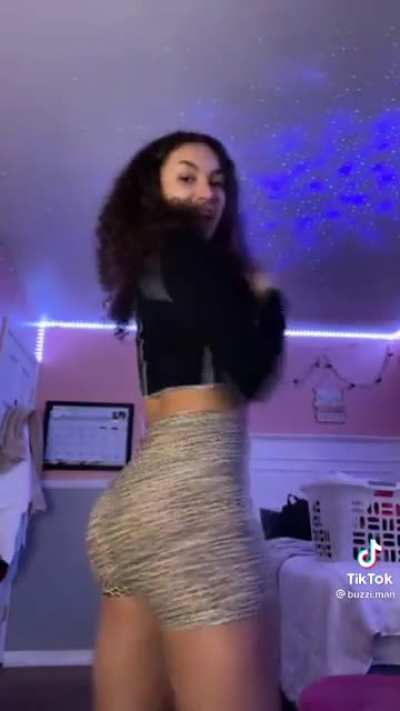 Mega thots 🍑💕 big bank challenge 🍑😈