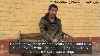 Russian POW tells about the living conditions in his hometown and that he didn't receive any salary during combat.