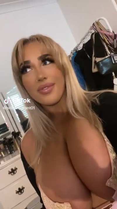 Awesome Girl