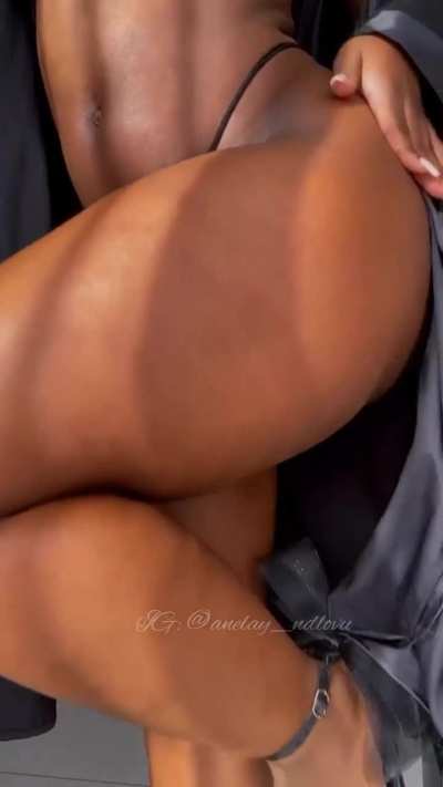 Anelay (@ane<wbr>lay_n<wbr>dlovu<wbr>_)