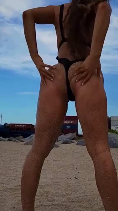 big booty bitches.