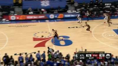 [Highlight]With 50 seconds remaining in game 7 Danilo Gallinari forces Joel Embiid's 8th turnover of the game in isolation and dunks on the other end to put the Hawks up 6