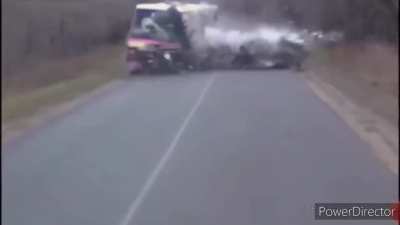 Brutal short compilation of fatal crashes.