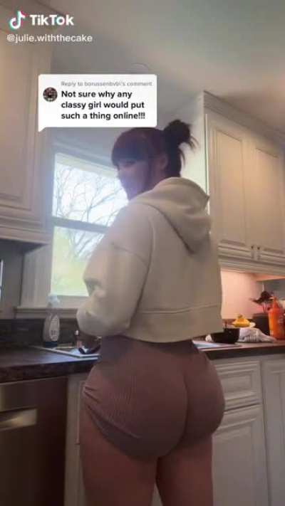 julie<wbr>.with<wbr>theca<wbr>ke 🍑🍑🍑🍑