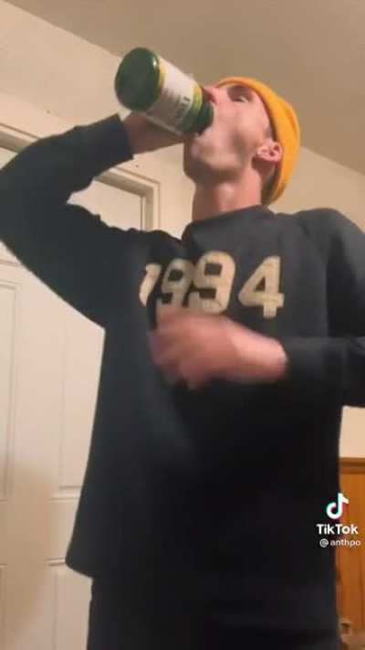 HE RISE!