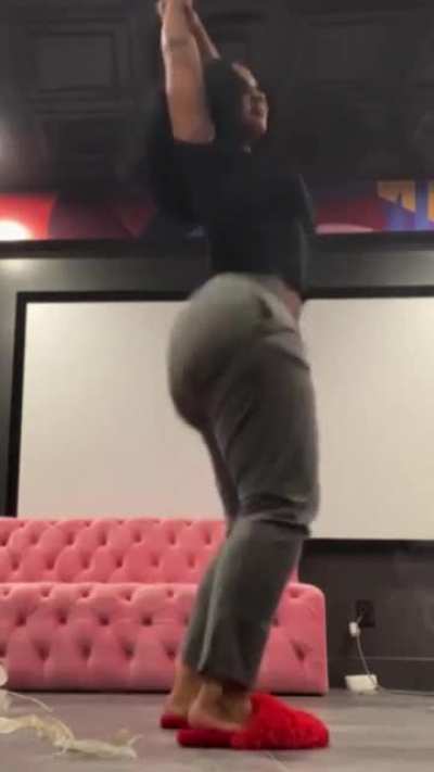 BEST ARI VIDEO EVER