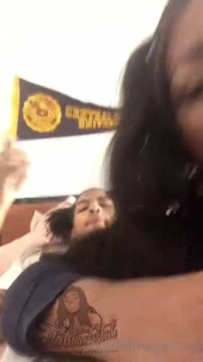 Throat of a goat. 🥴💦💦 her amateur throat vids folder in comments..!!!
