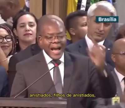 Como a direita brasileira recebe esse tipo de declaração?