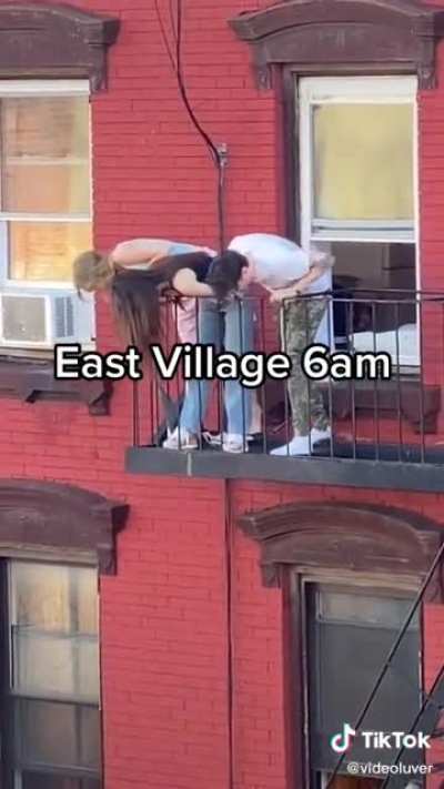A neighborly moment out in NYC