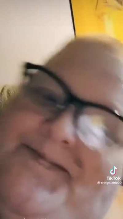 she ate the fly… but yolo