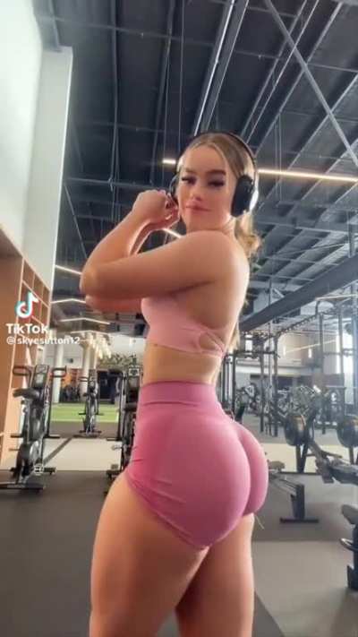 @SkyeSutton12