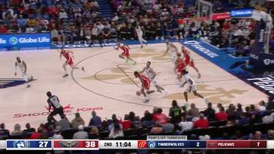 [Highlight] Herbert Keyshawn Jones steals the ball from Kyle Anderson