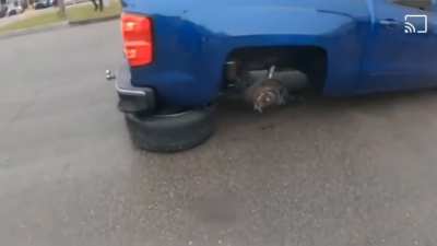That's okay the Tire broke the fall~ 🤦‍♂️