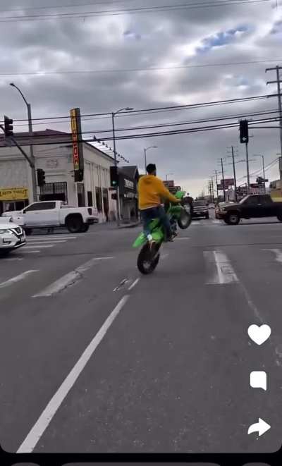 Motorcycle guy is an idiot, but shouldn’t the SUV have stopped?