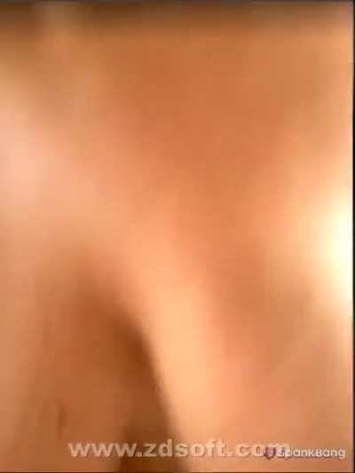 Loanaboobs nipslip