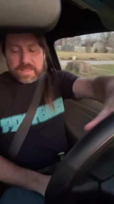 Such a bad evolution of the seatbelt 🤣