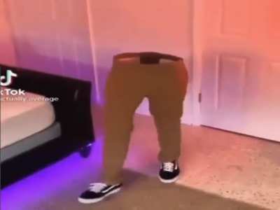 Moldy Pants