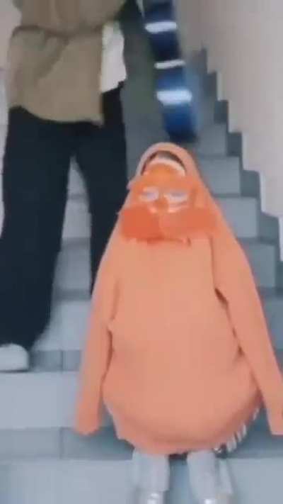 😬