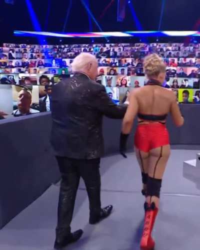 Lacey Evans