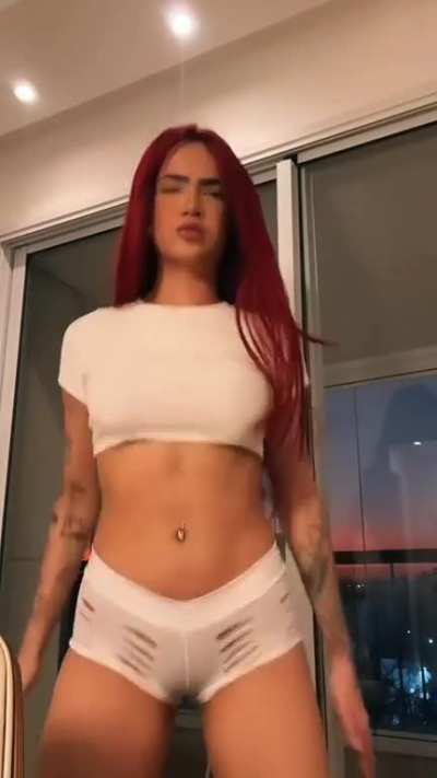 Lara Silva