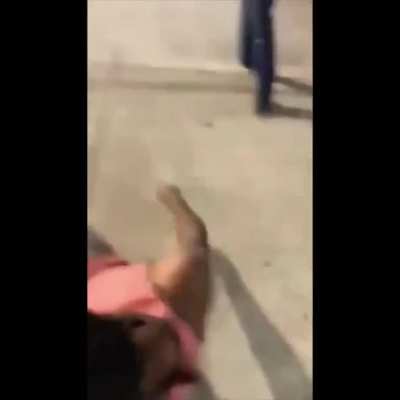 Guy vandalizes somes dudes car. Gets served.