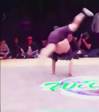 Moar Moves - the coordination of a ballerina and the power of a sumo