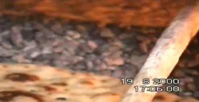 Noon Sangak in khak Sefid, 2000 نان سنگک در خاک سفید، ۲۰۰۰