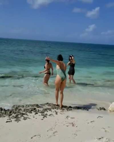 Beach booty