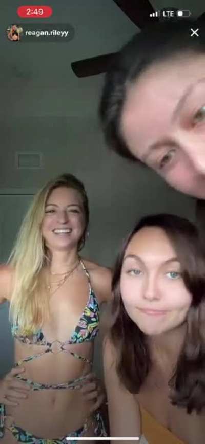 Thot giving free show on live