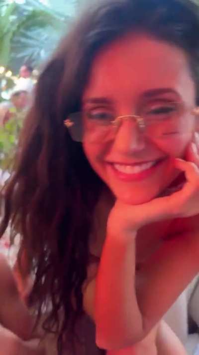 Nina Dobrev