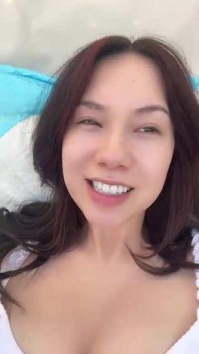 Jodi Poolside
