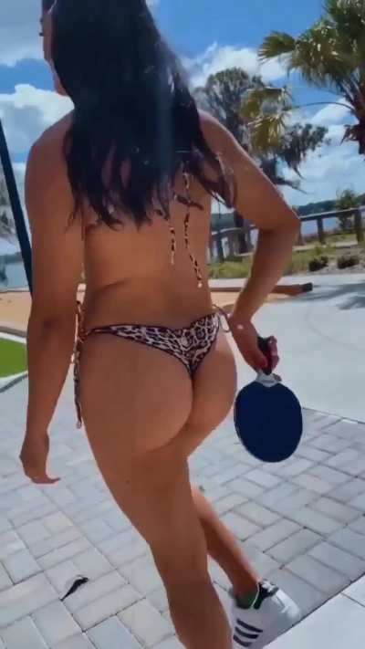 Valentina Feroz<wbr>😍😍🍑