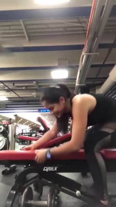 HMC while I display my perfect form