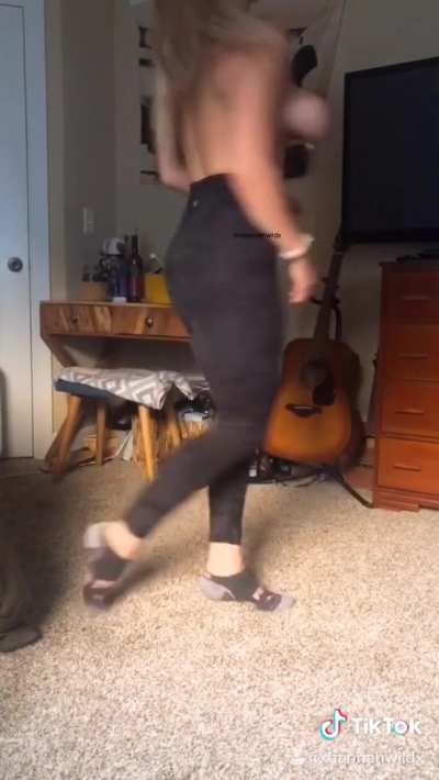 Just Wait ... ( Her Free Album In Comment )