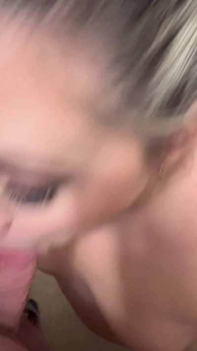 My face looks much better when it’s covered in cum!
