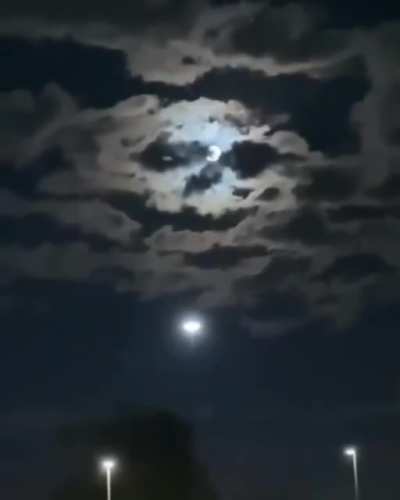 These clouds that formed the shape of a skull
