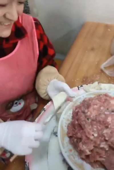Wrapping wonton