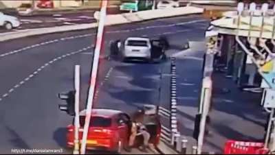 Attack in Jerusalem bus stop this morning