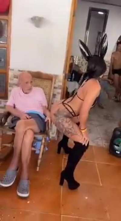 Otro dia normal en un asilo de sudamerica