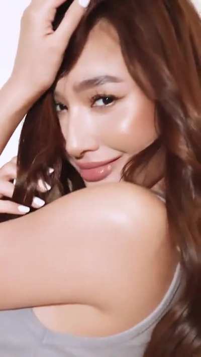 Sachzna Laparan