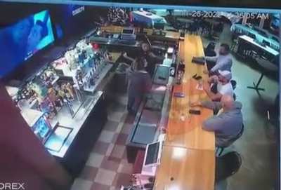 Texas attorney caught on camera trying to shoot his ex-girlfriend at bar