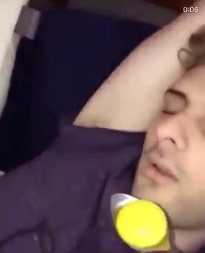 What an eggselent way to wake up
