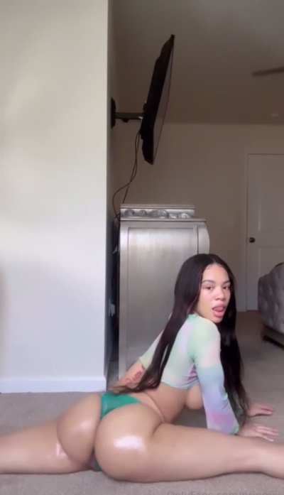 she so fine😍